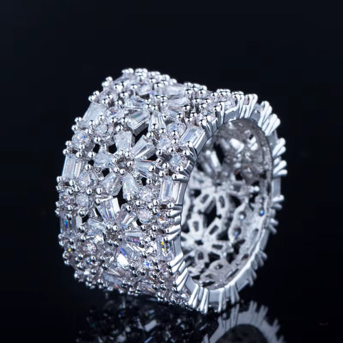 Luxury Geometric Floral Cocktail Finger Rings
