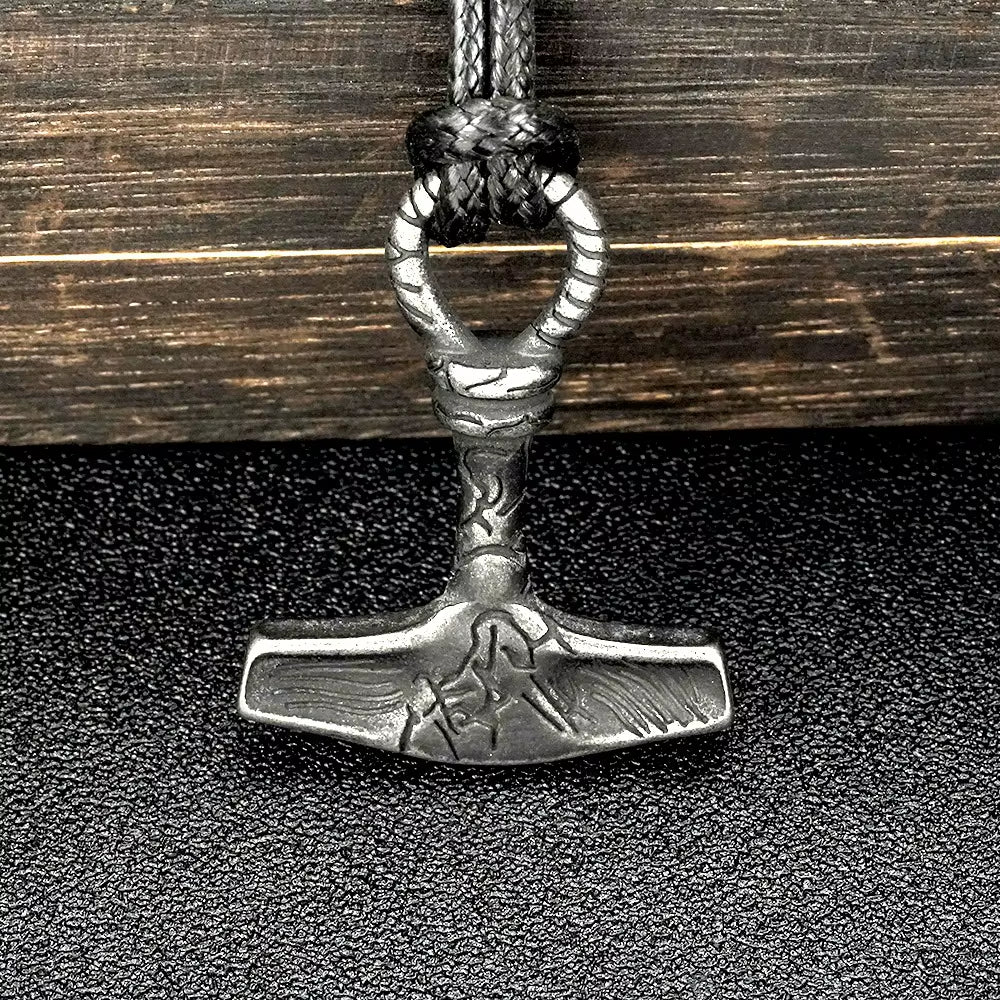 Viking-style Retro Hammer Pendant Necklace Stainless Steel Bamboo Chain Fashionable Mens